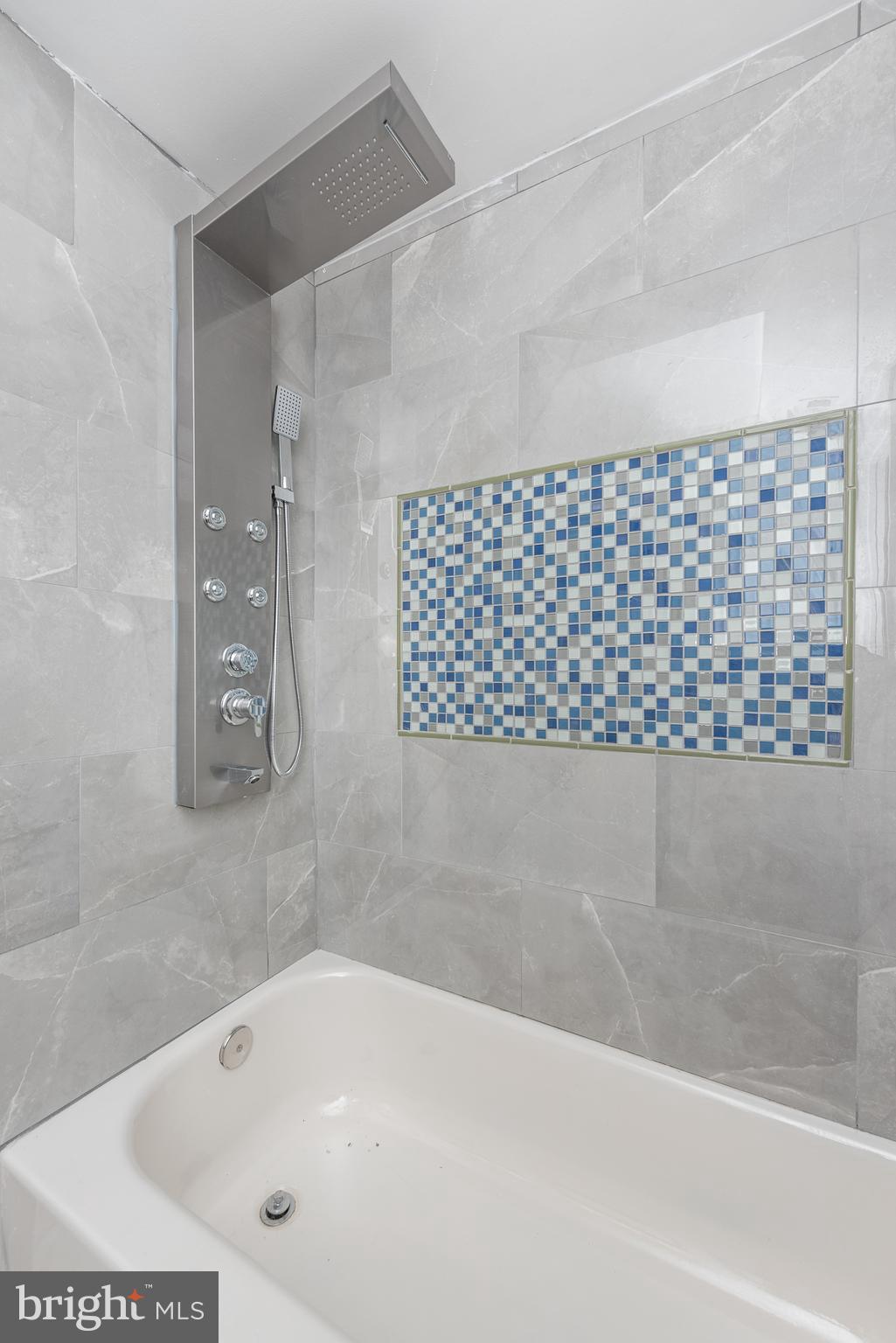 RASPEBURG - Residential