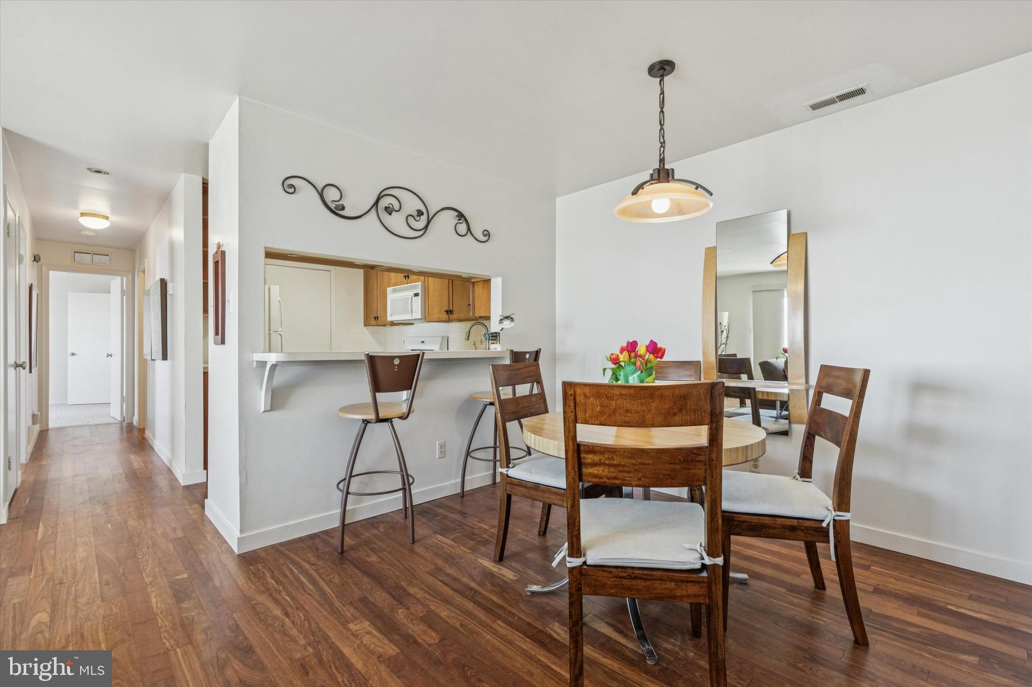 WOOD HOLLOW - Residential