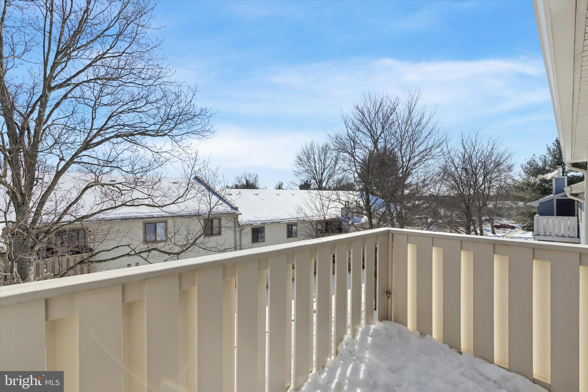 WOOD HOLLOW - Residential