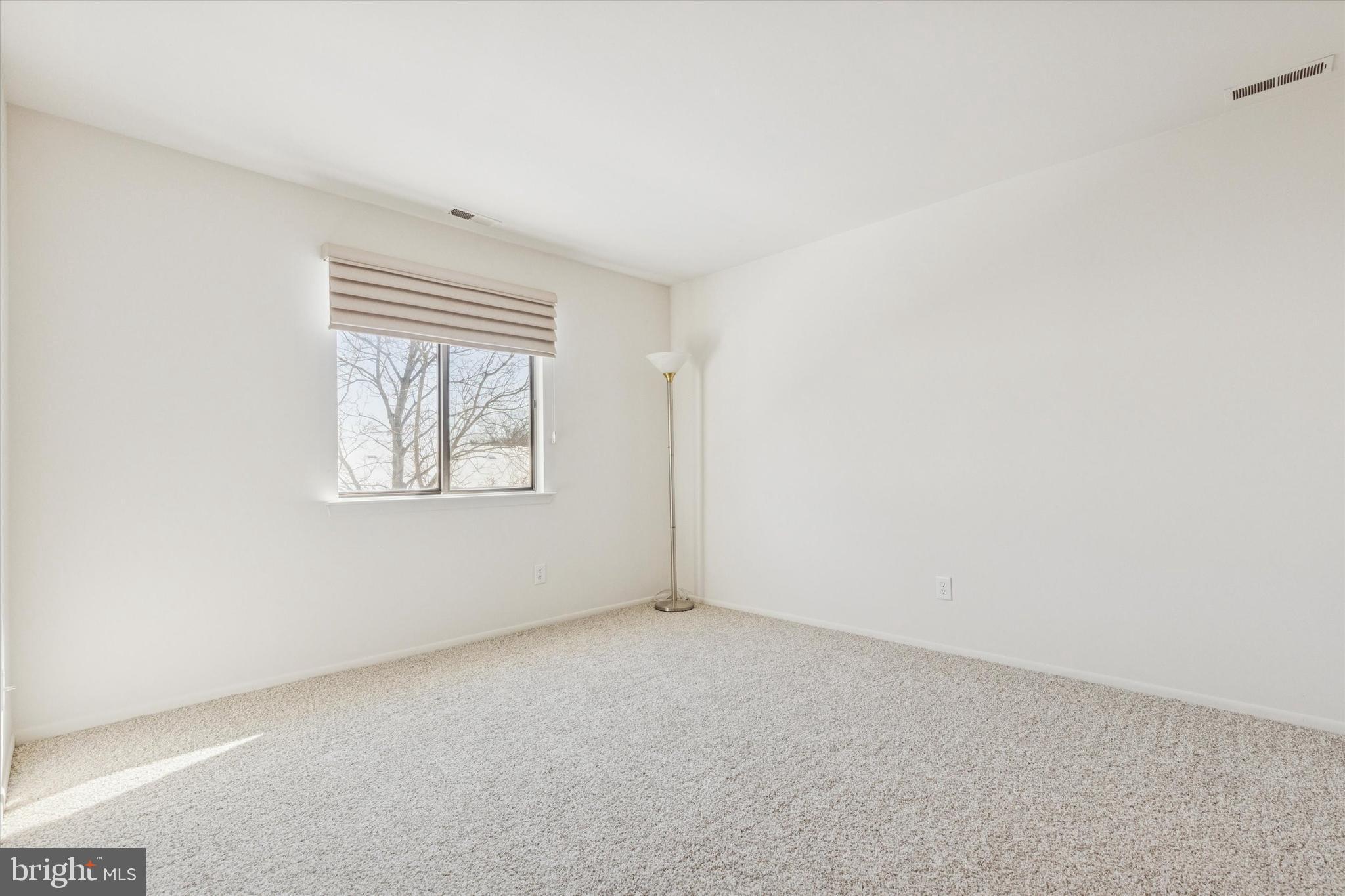 WOOD HOLLOW - Residential