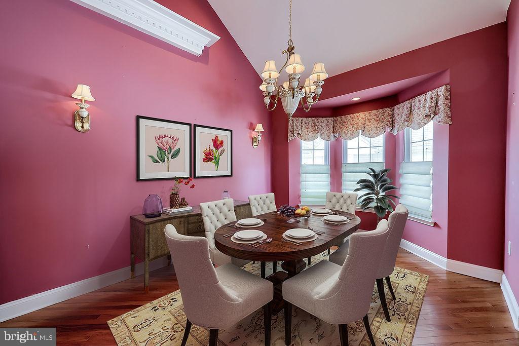 VILLAGE GRANDE - Residential