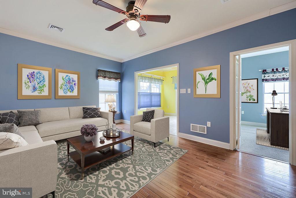 VILLAGE GRANDE - Residential