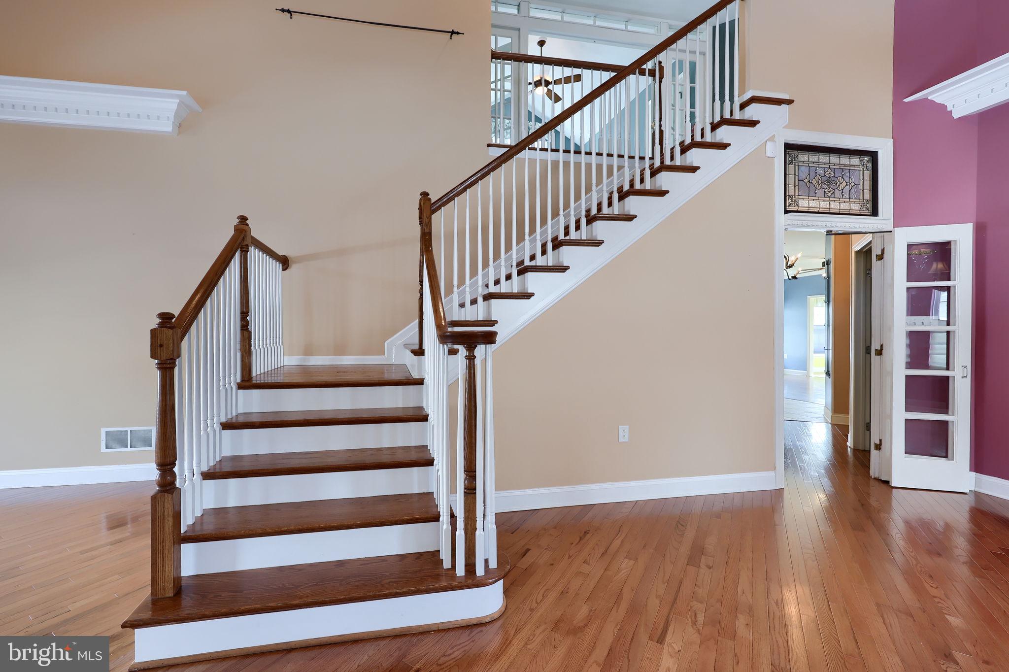 VILLAGE GRANDE - Residential