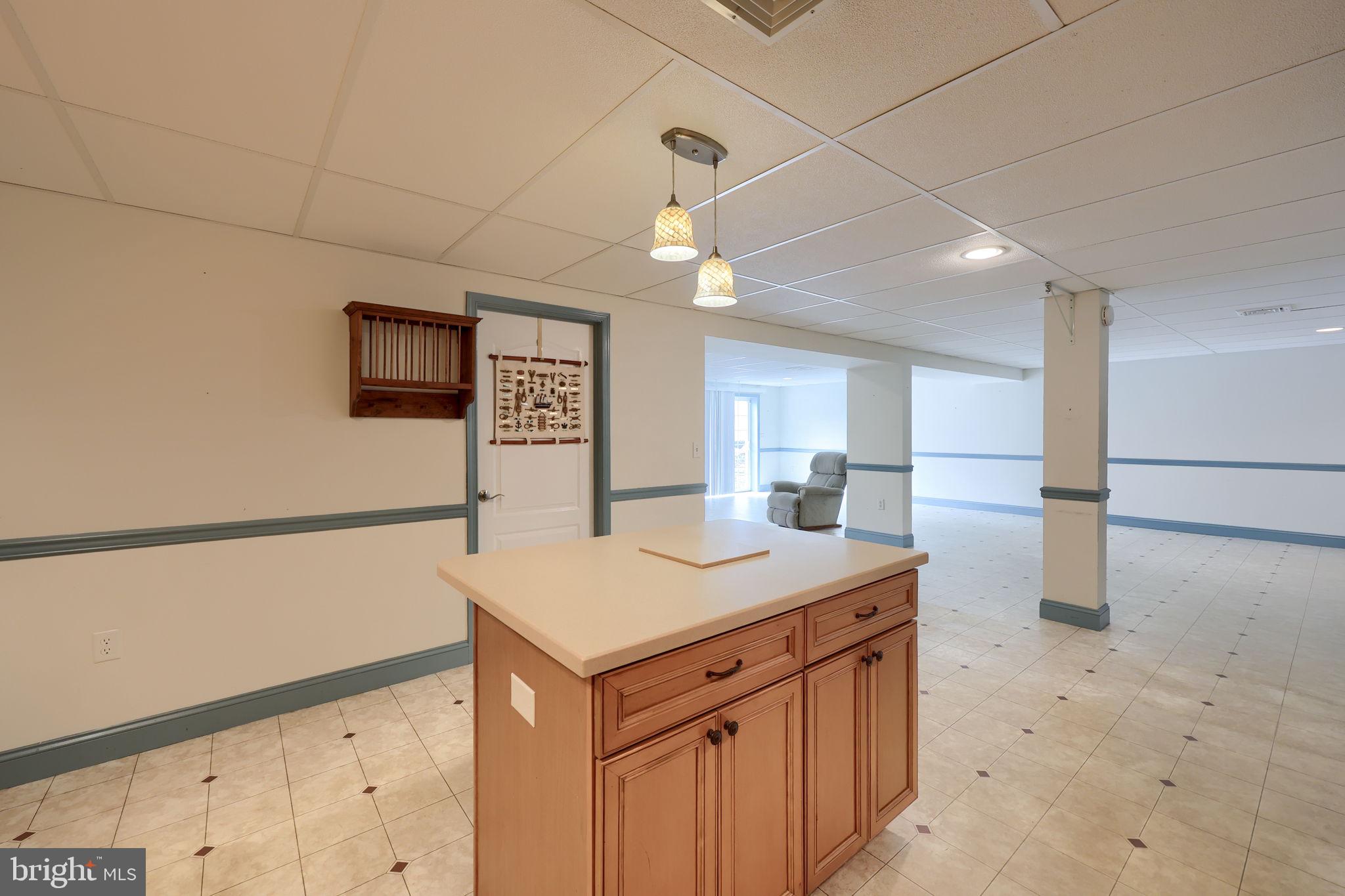 VILLAGE GRANDE - Residential