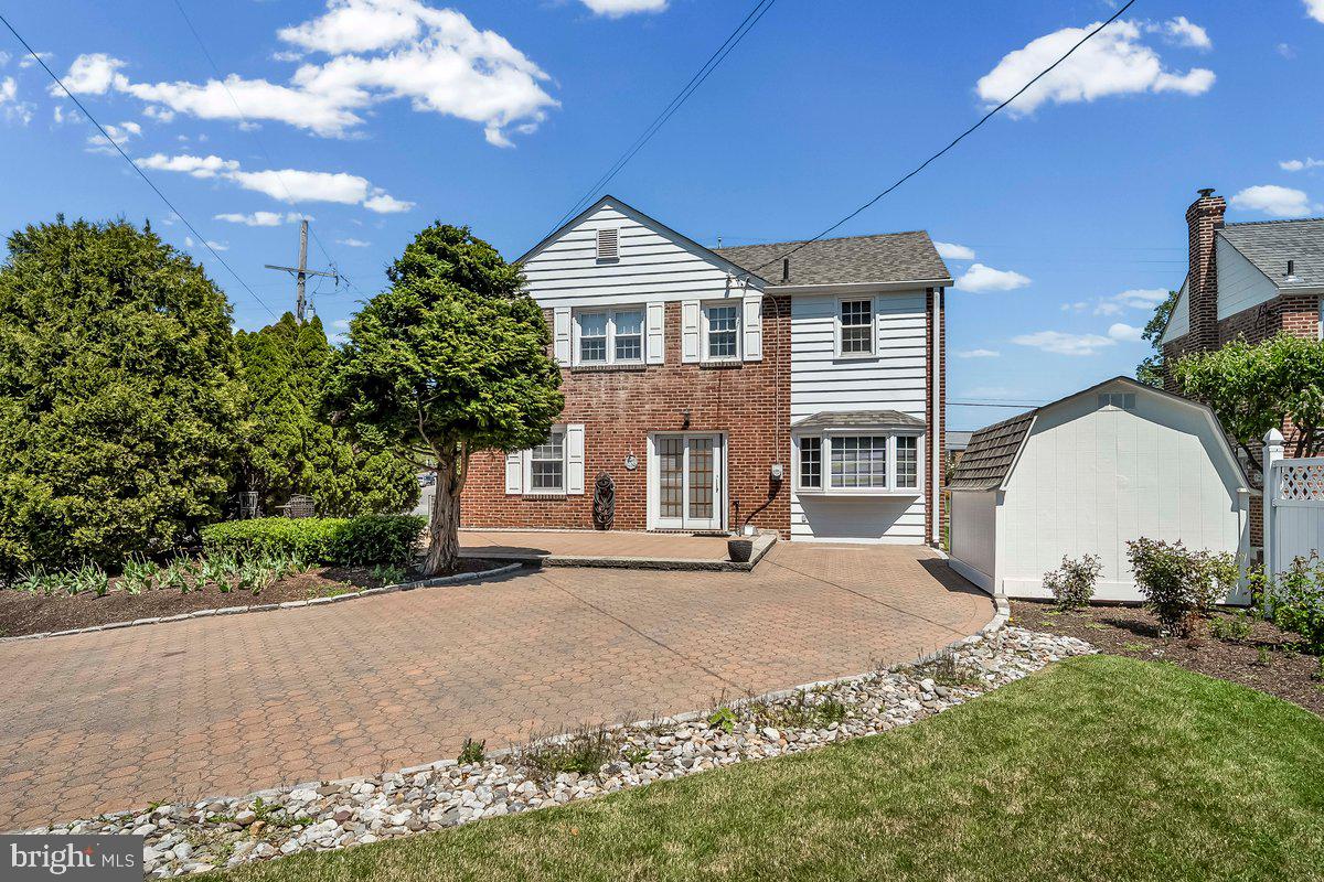 GREEN HILL - Residential