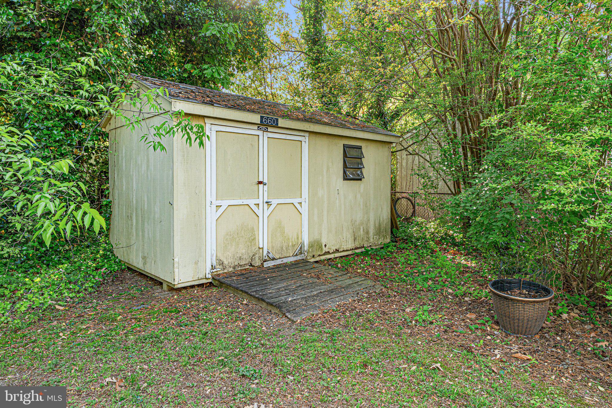 WAKEFIELD - Residential