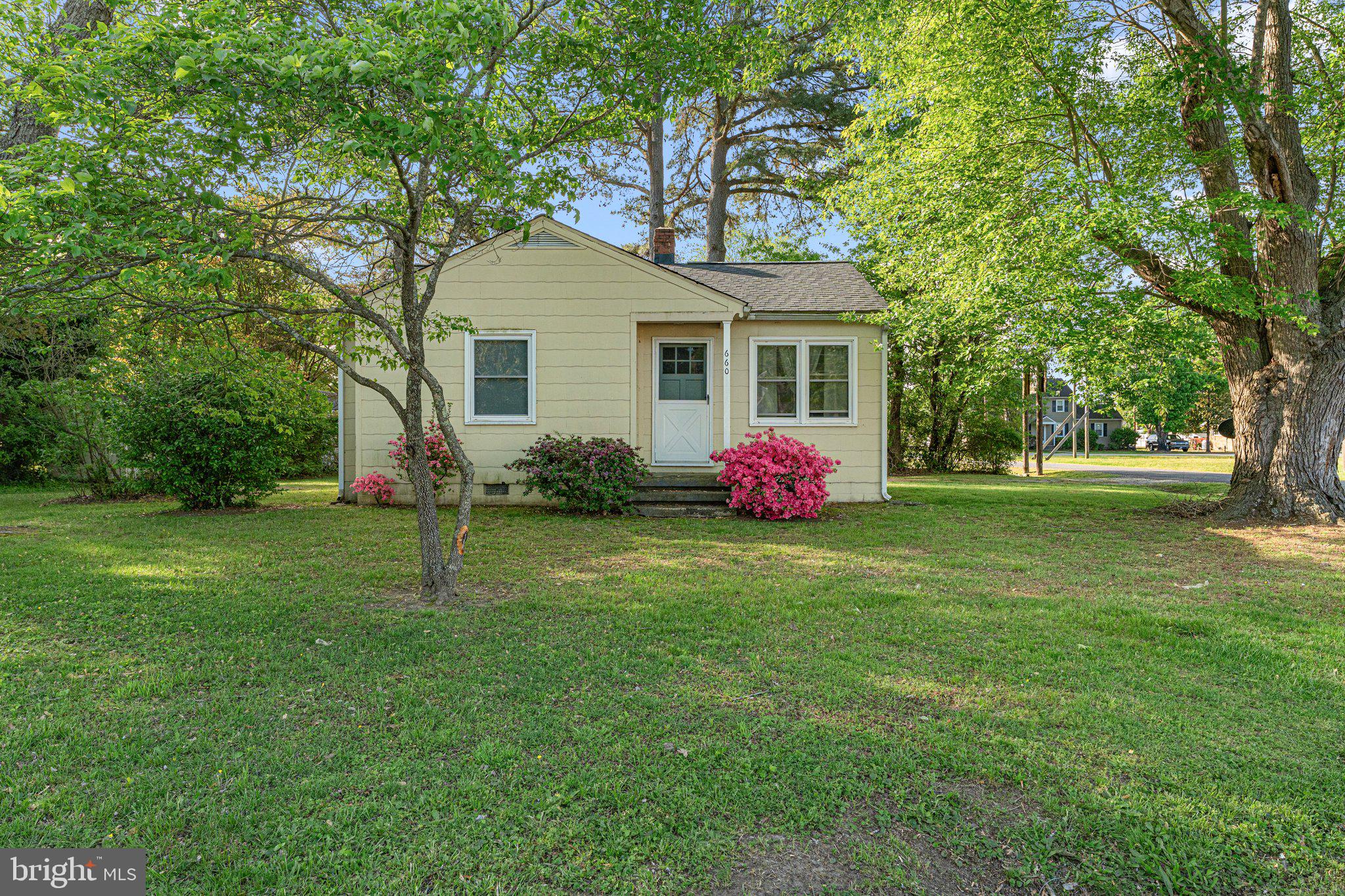 WAKEFIELD - Residential