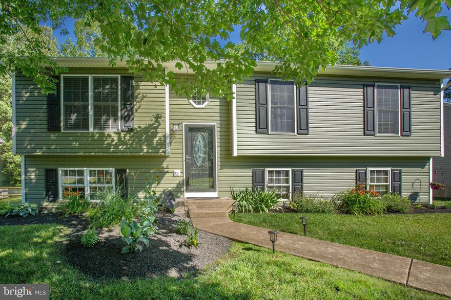 MOTIVATED SELLERS.   BRING US AN OFFER  Upon pulling in the driveway, you will be taken away by the detail and care that has gone into the landscaping of this home.  It has obviously been well loved.  Then when you enter the back yard and see the amazing double deck, you are gonna want to call this your home.  Wait, you haven't seen the home yet.  This totally remodeled home has been so well maintained.  You will notice the custom kitchen with hardwood floors, granite countertops, stainless sink,recessed lighting and all newer stainless steel appliances.  Newer  hardwood floors throughout the main level and carpet in lower level.   Both the hall bath and Master bath were recently totally remodeled  including vanities, tile floor.showers and fixtures/   New roof installed in 2017 with transferable warranty. All new siding in 2017 All new gutters and downspouts in 2018 New water heater and expansion tank  in 2020 New paint upper level in 2020 This is truly a turn key home. As you can tell a lot of thought and detail has gone into making this house one that we are sure you are going to want to call your new home.