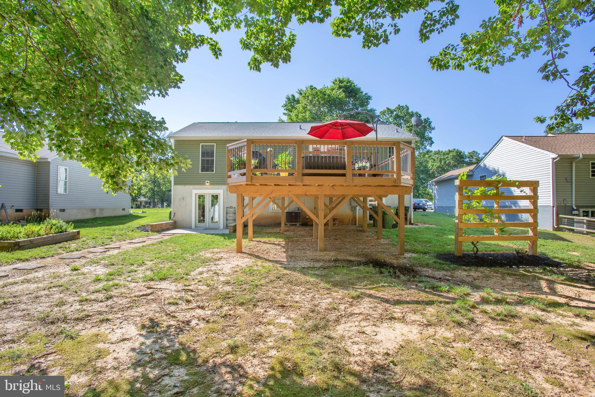 WILDERNESS SHORES - Residential