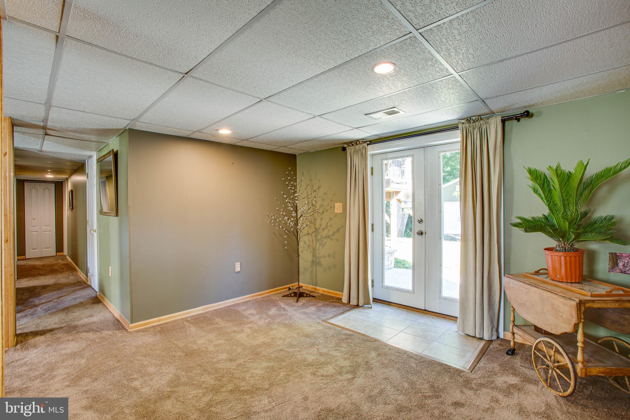 WILDERNESS SHORES - Residential