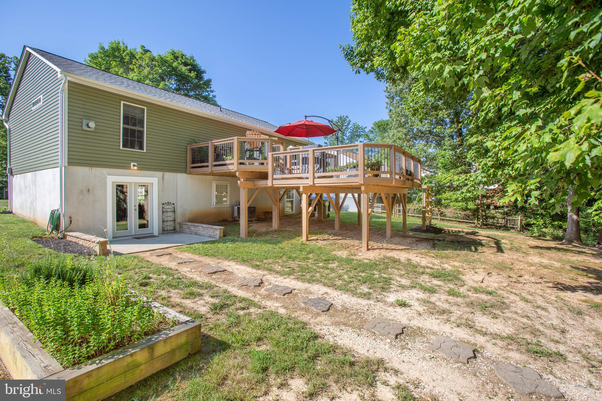 WILDERNESS SHORES - Residential