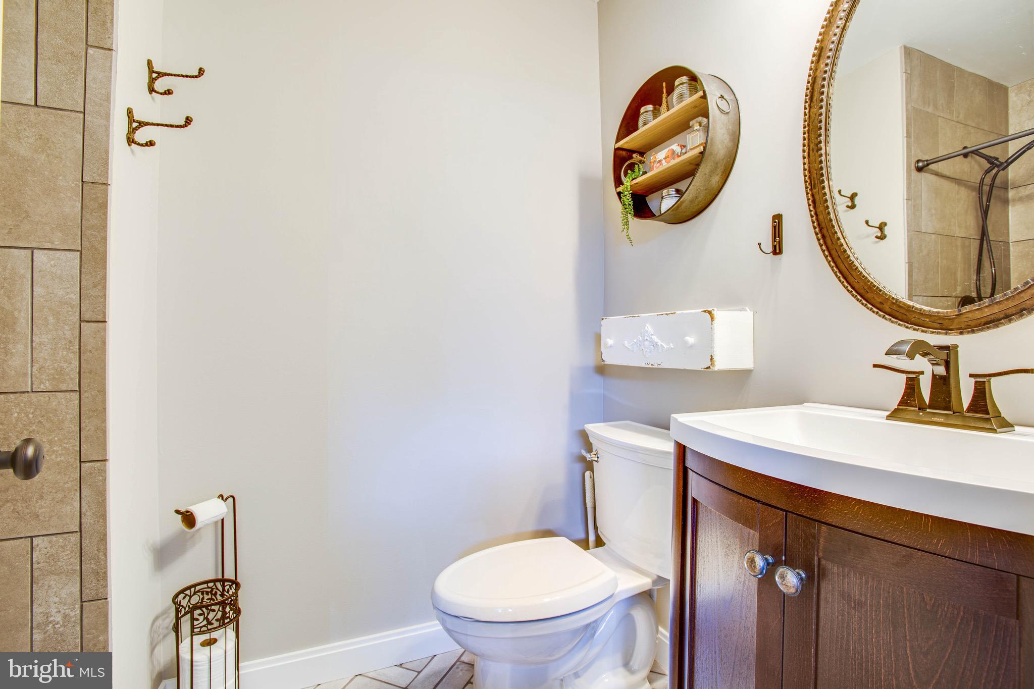 WILDERNESS SHORES - Residential