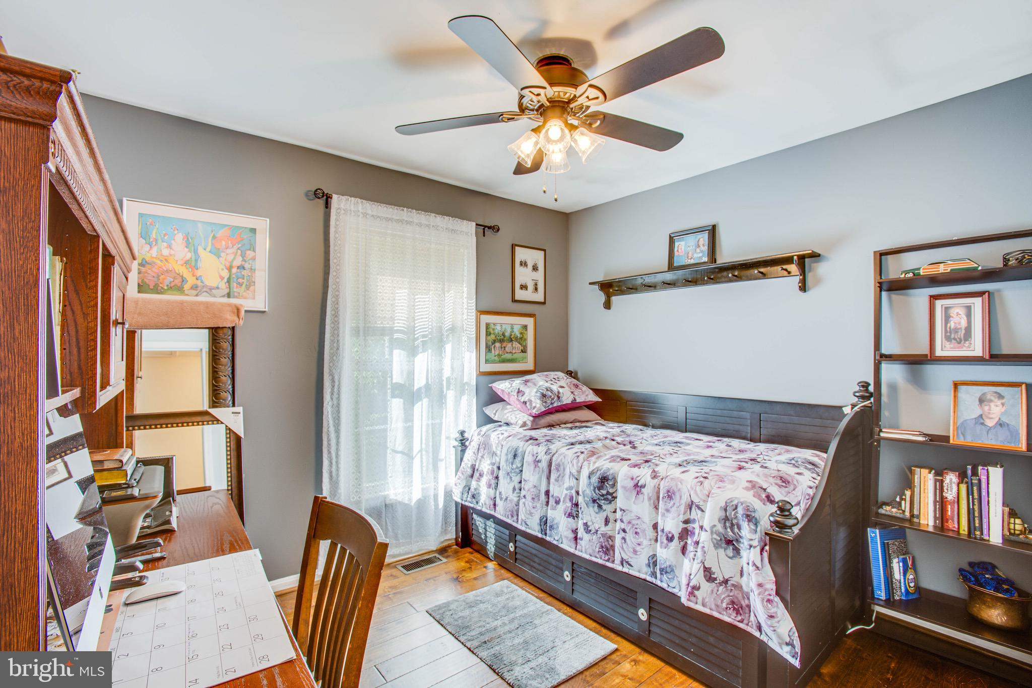 WILDERNESS SHORES - Residential