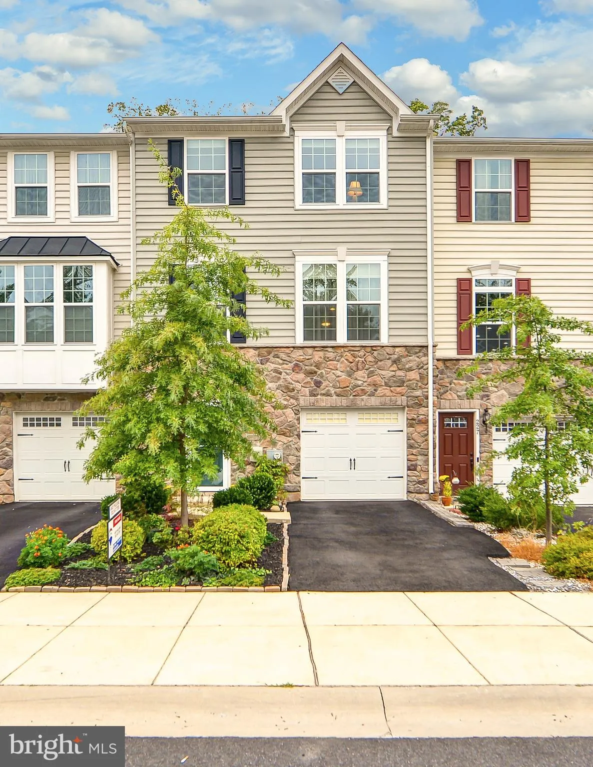 225 W General Grey Court, Newark, DE 19702