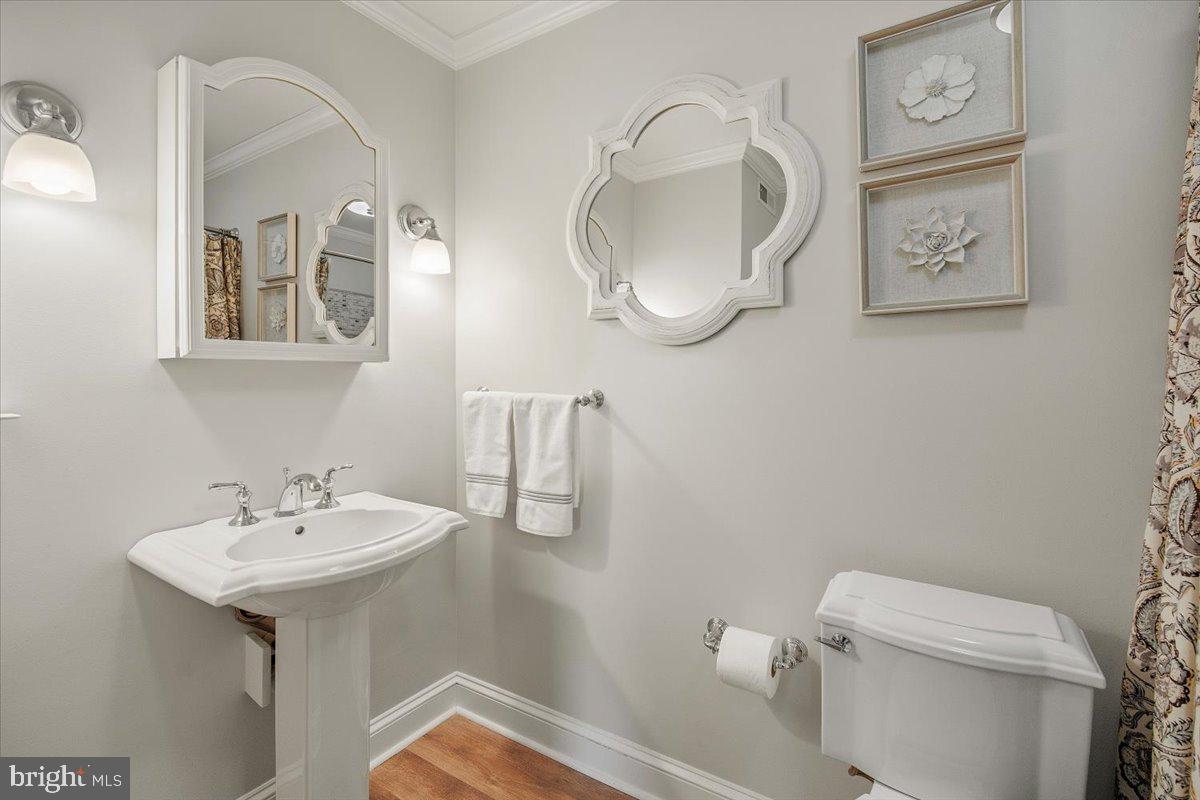 BROOKEFIELD - Residential