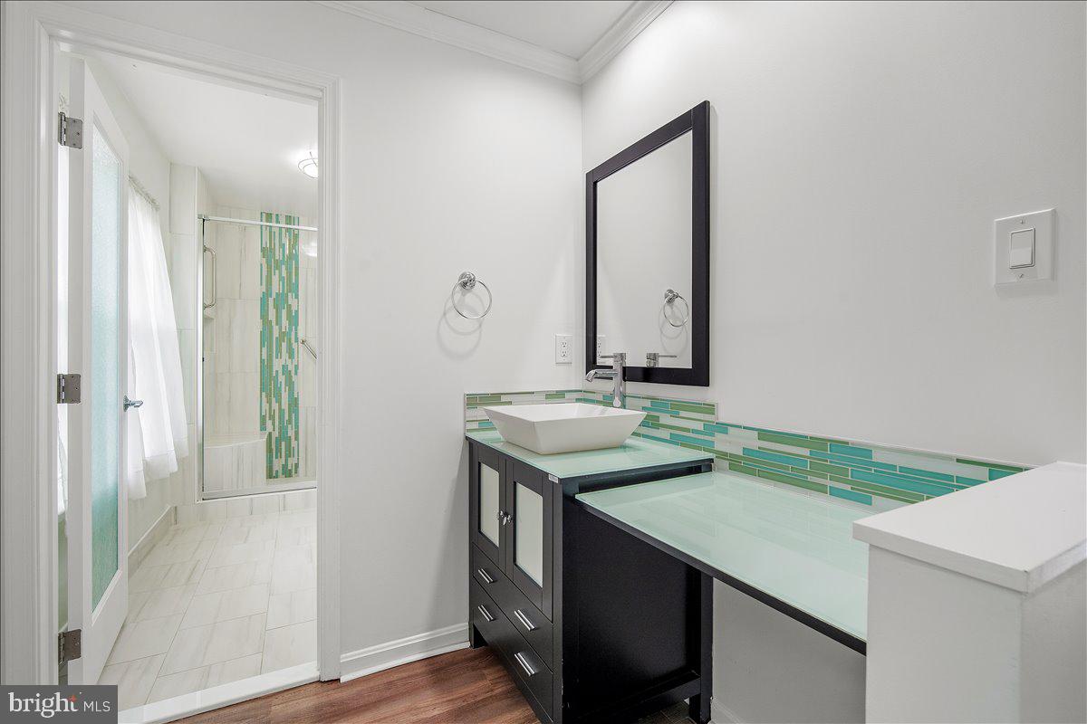 BROOKEFIELD - Residential