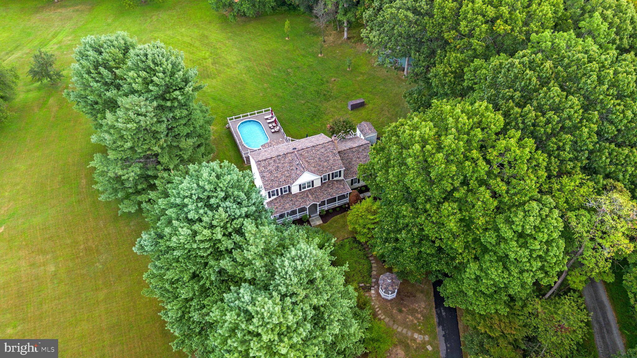 BROOKEFIELD - Residential