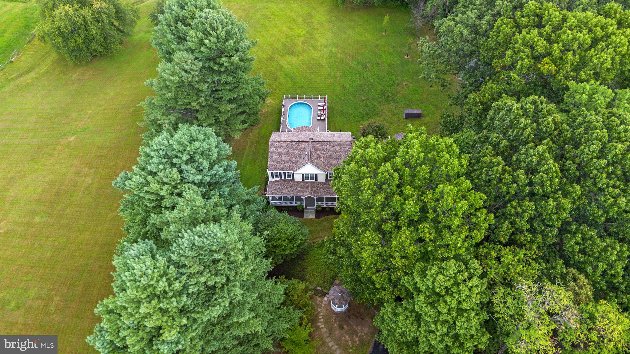 BROOKEFIELD - Residential