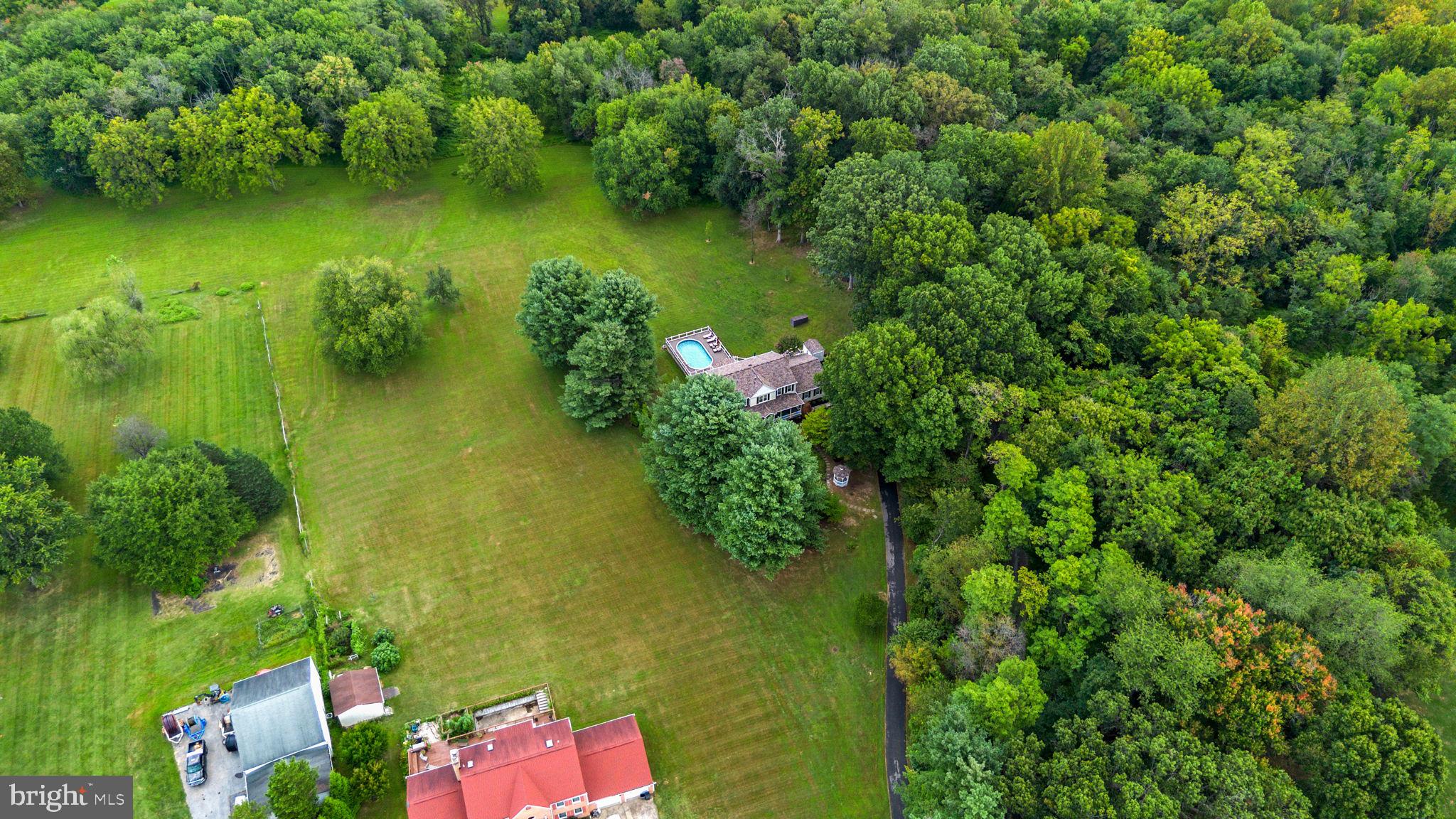 BROOKEFIELD - Residential