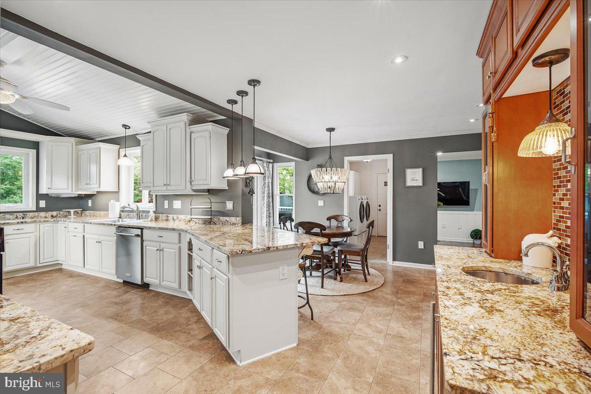 BROOKEFIELD - Residential