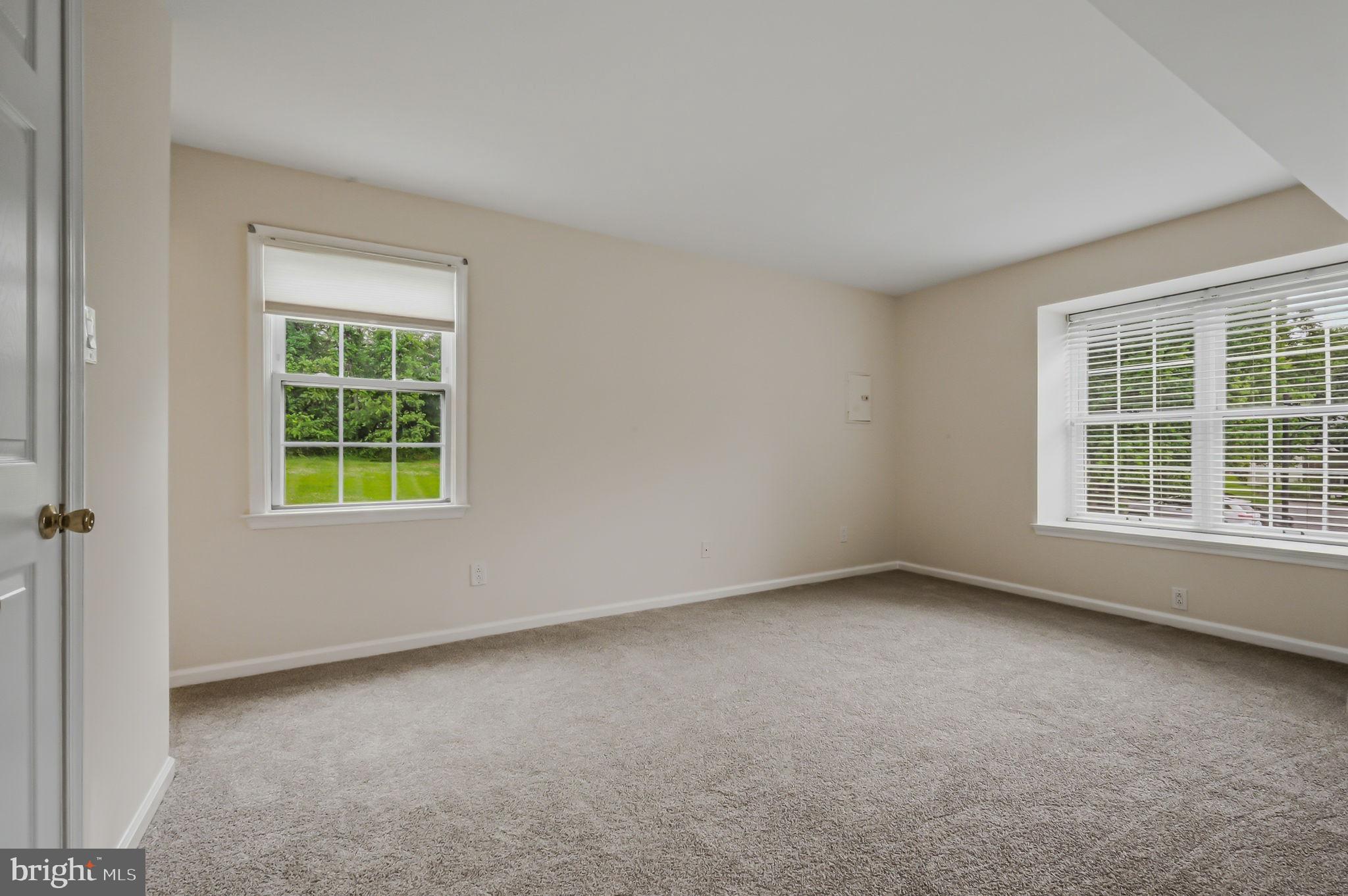 SPRINGHILL FARM - Residential