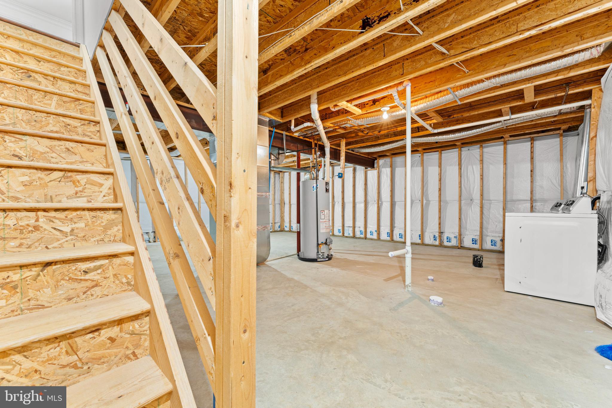 KINGSWOOD - Residential Lease