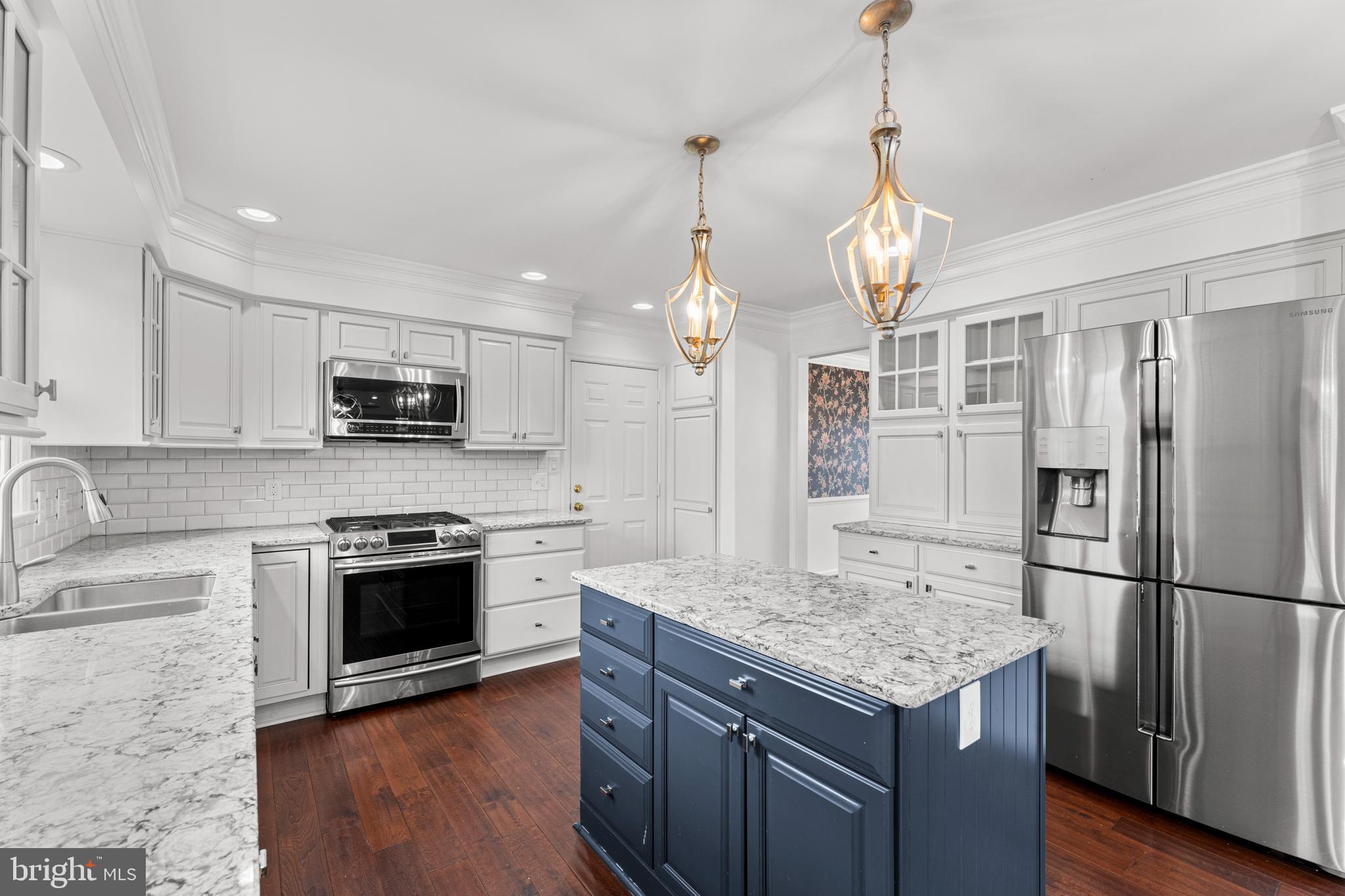 KINGSWOOD - Residential Lease