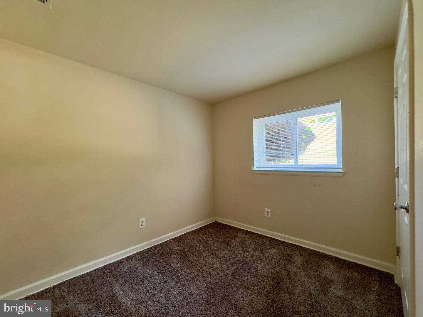 HAMPDEN HISTORIC DISTRICT - Residential Lease