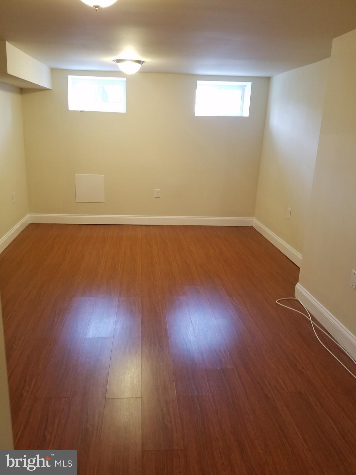 UPTON - Residential Lease