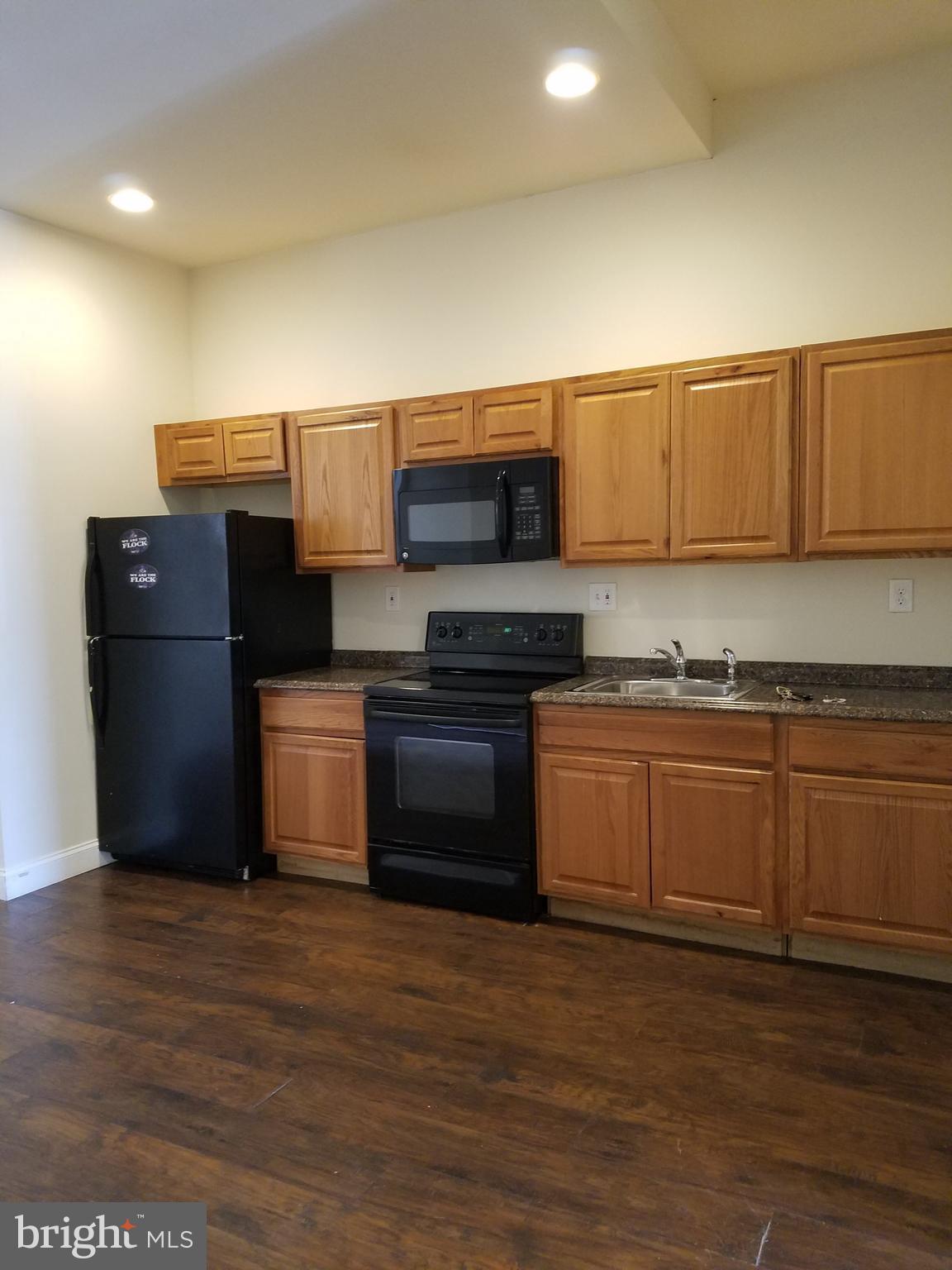 UPTON - Residential Lease