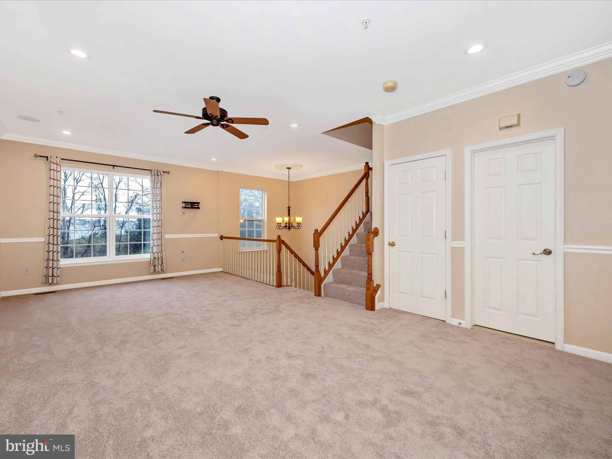 LAING AT MILE STONE - Residential