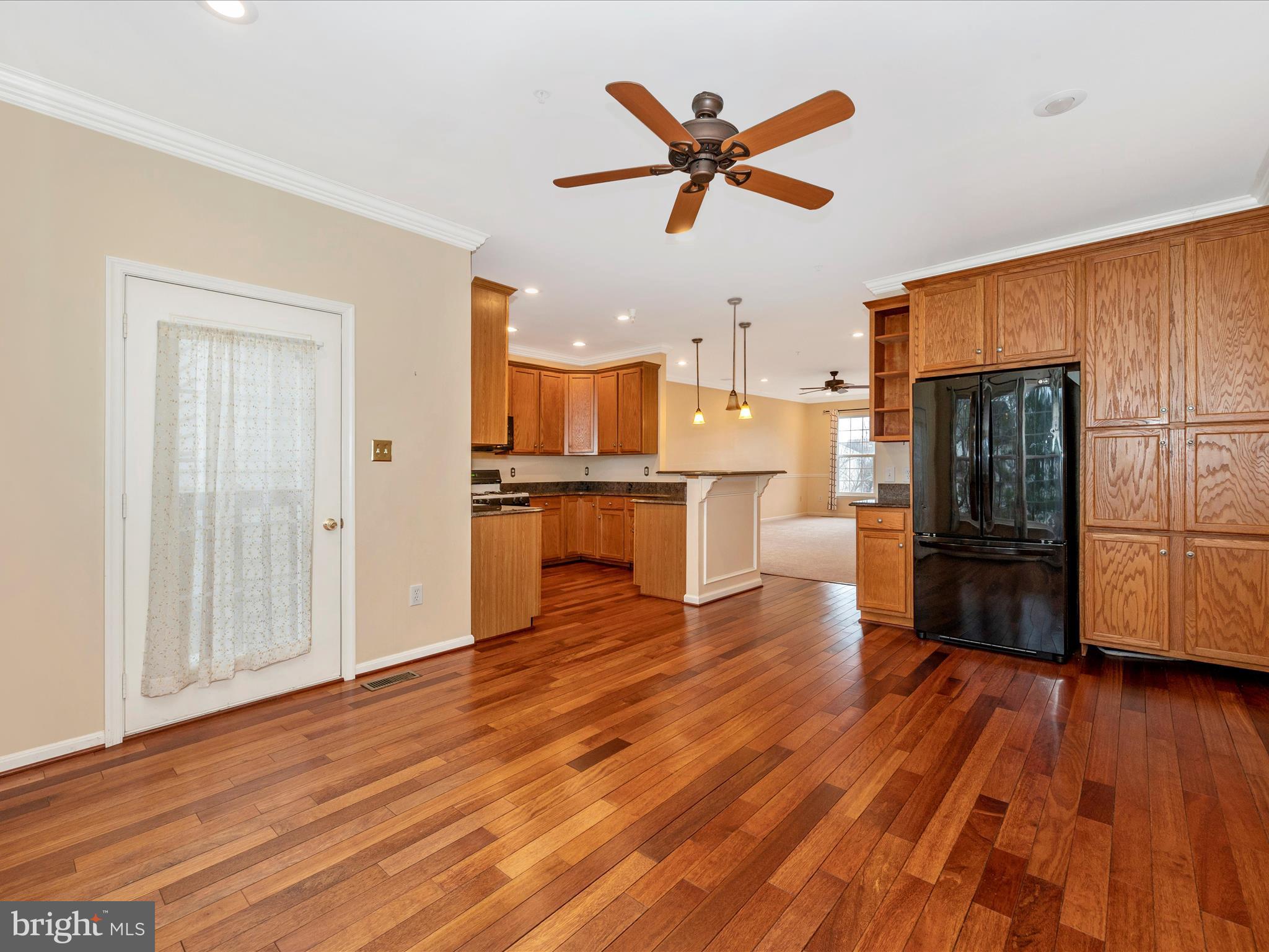 LAING AT MILE STONE - Residential