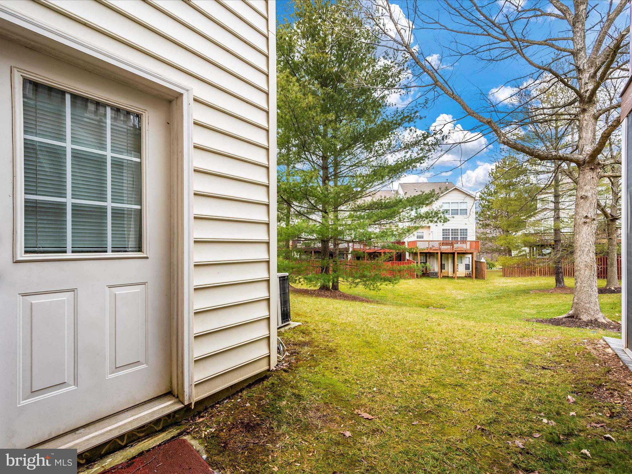 LAING AT MILE STONE - Residential