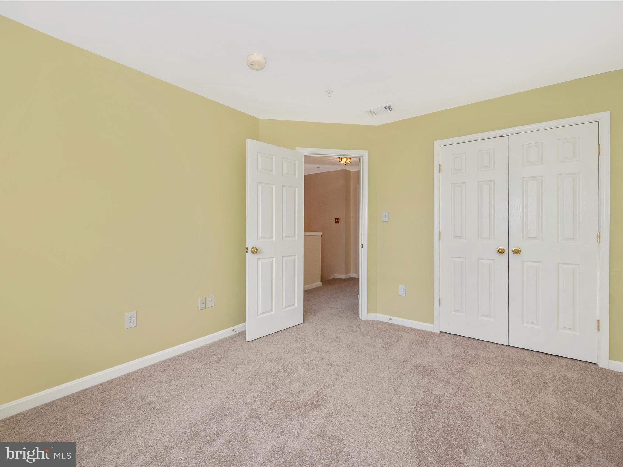 LAING AT MILE STONE - Residential