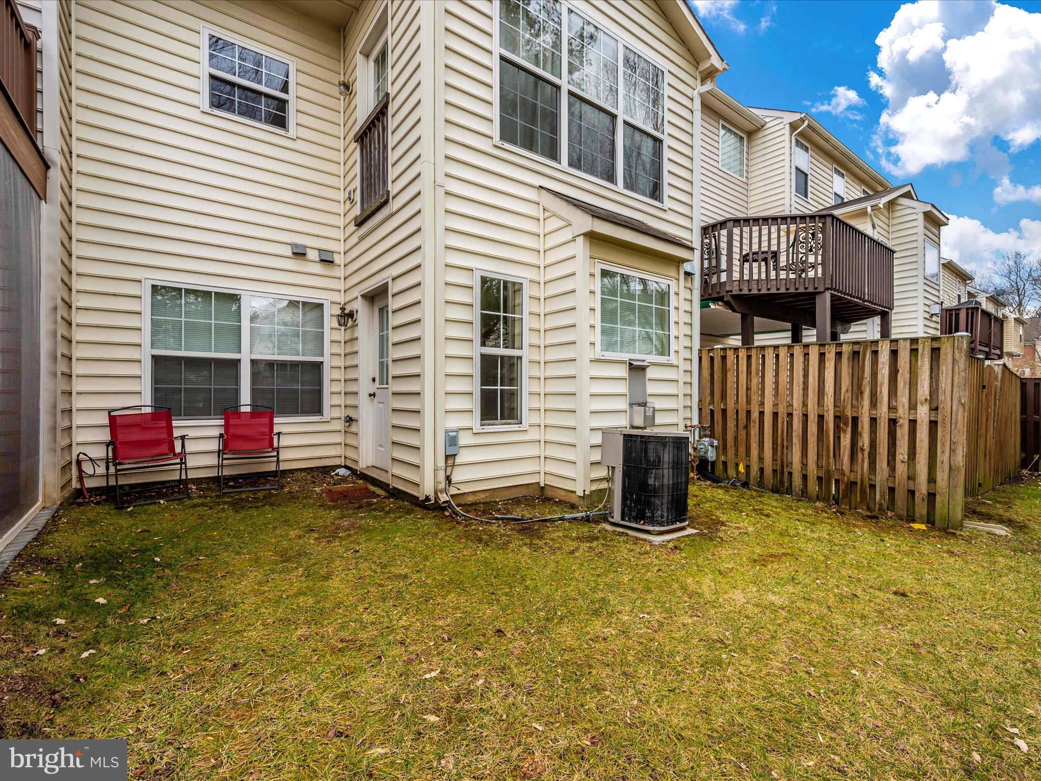 LAING AT MILE STONE - Residential