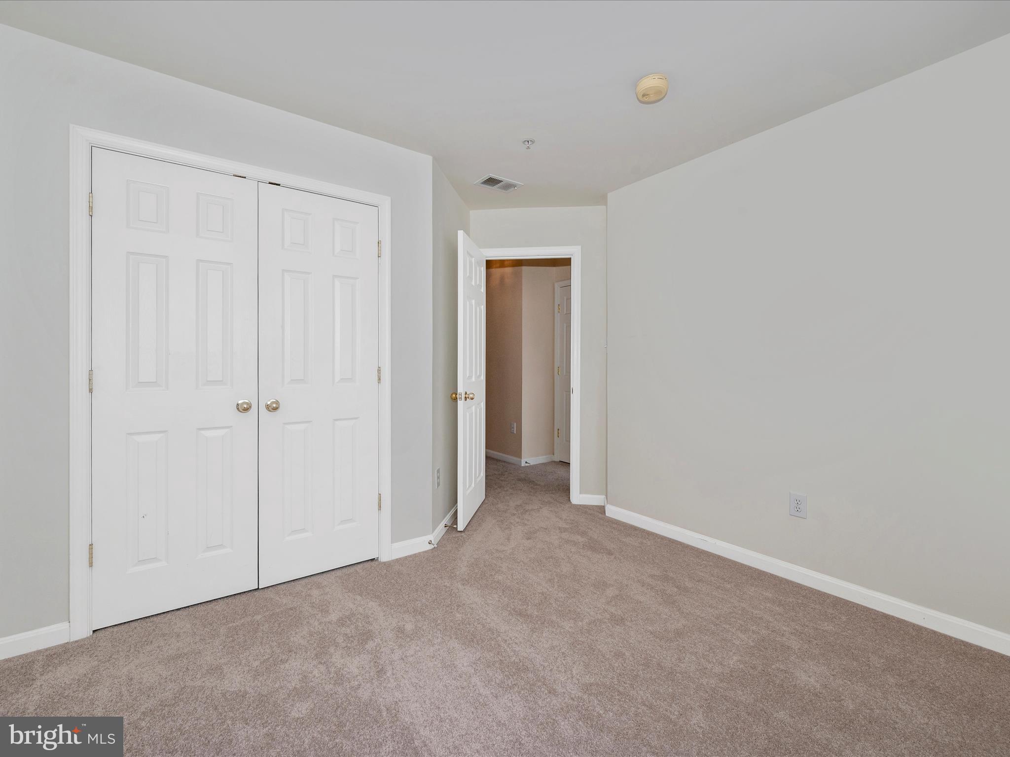 LAING AT MILE STONE - Residential