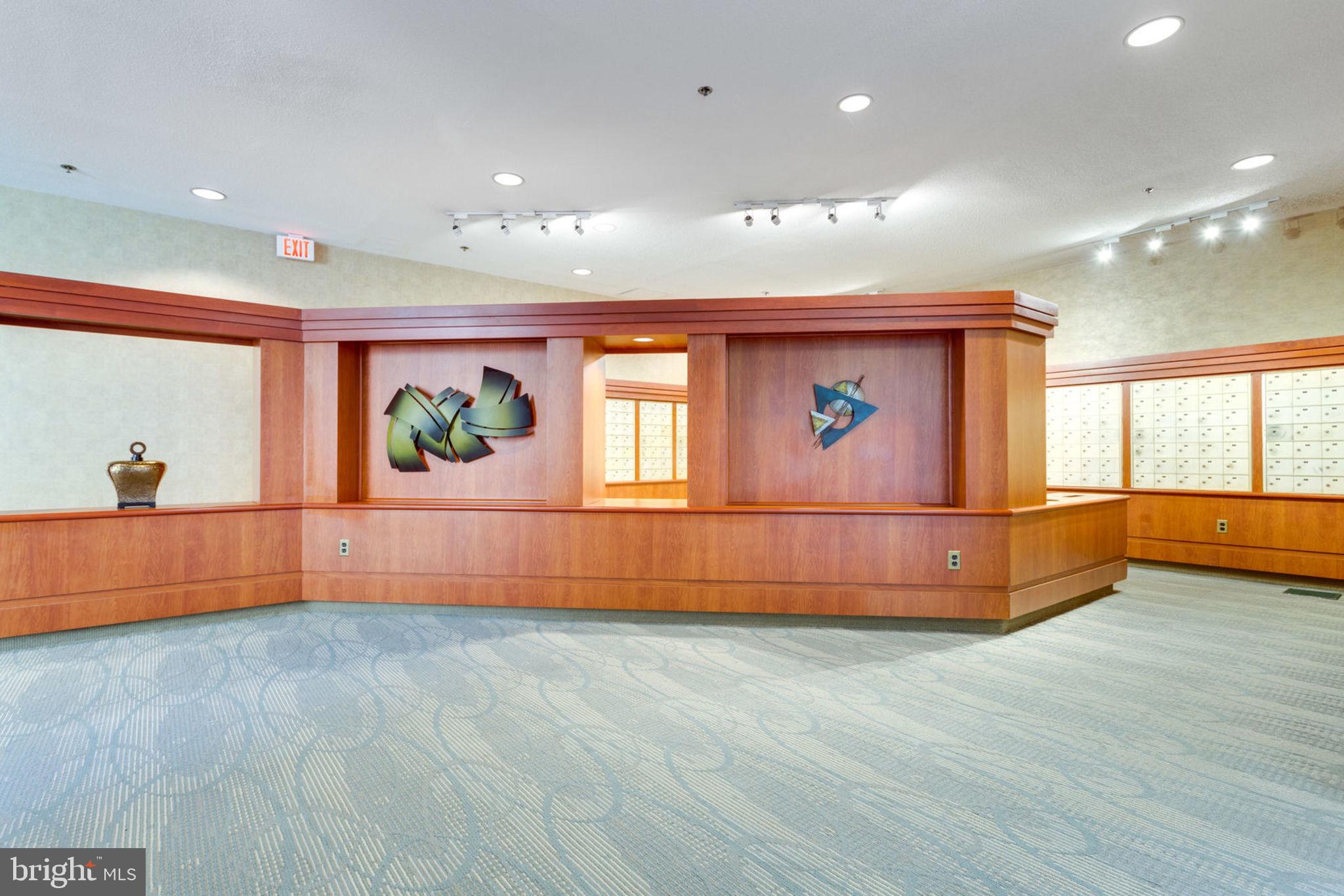 SKYLINE SQUARE CONDO - Residential