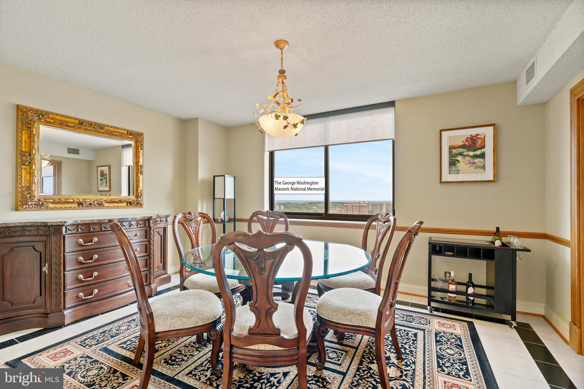 SKYLINE SQUARE CONDO - Residential