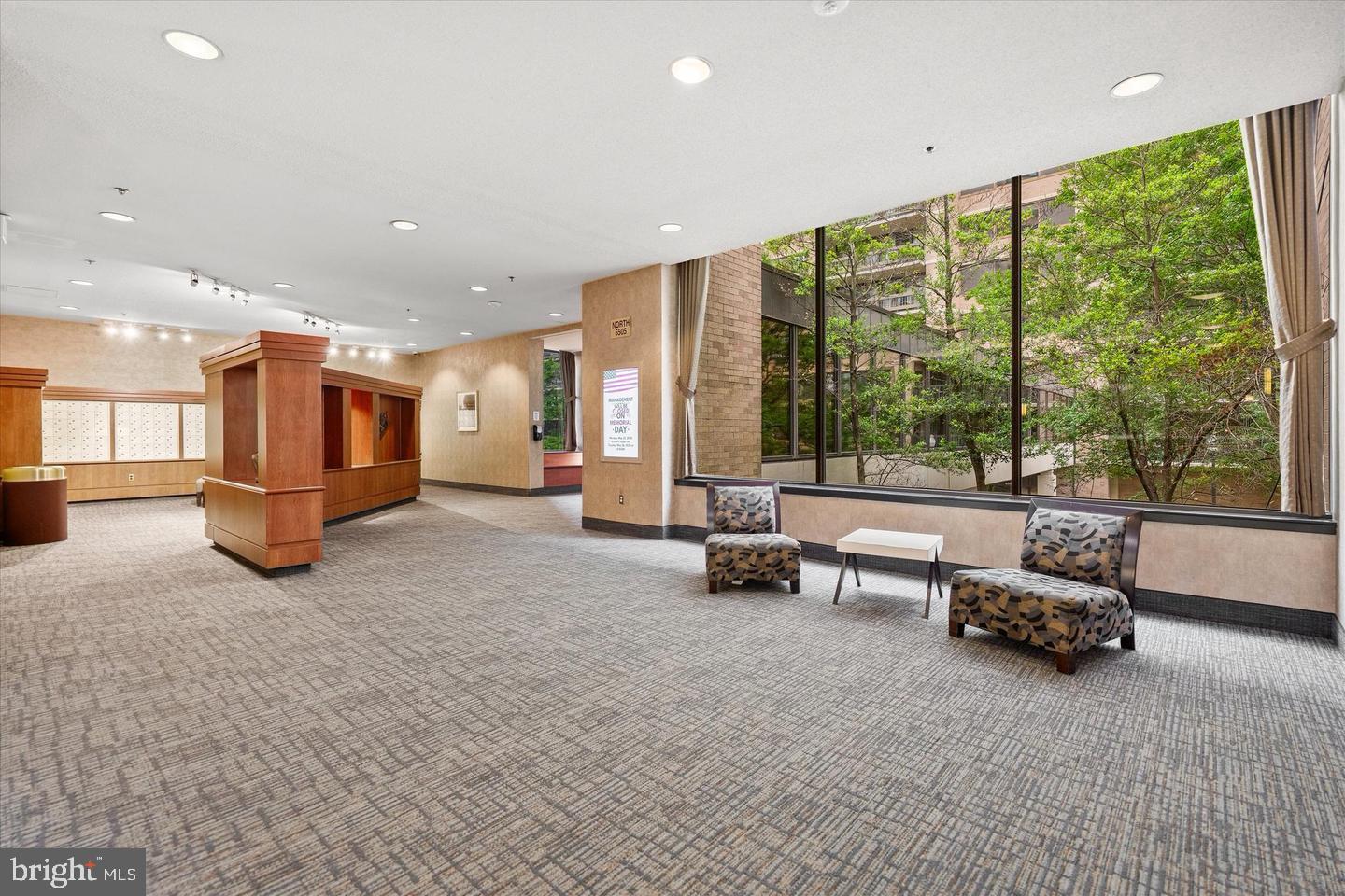 SKYLINE SQUARE CONDO - Residential