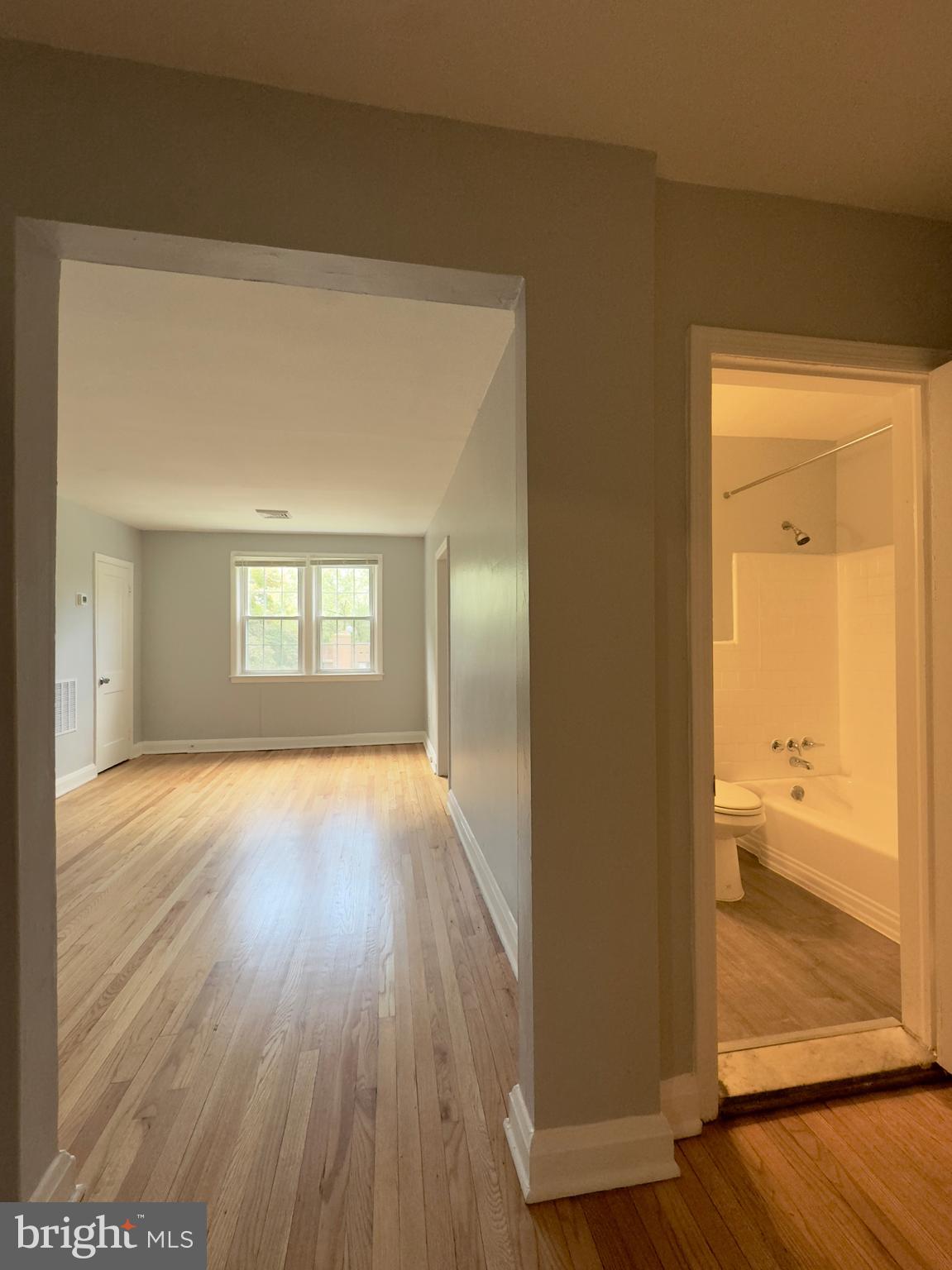 LAKE WALKER - Residential Lease