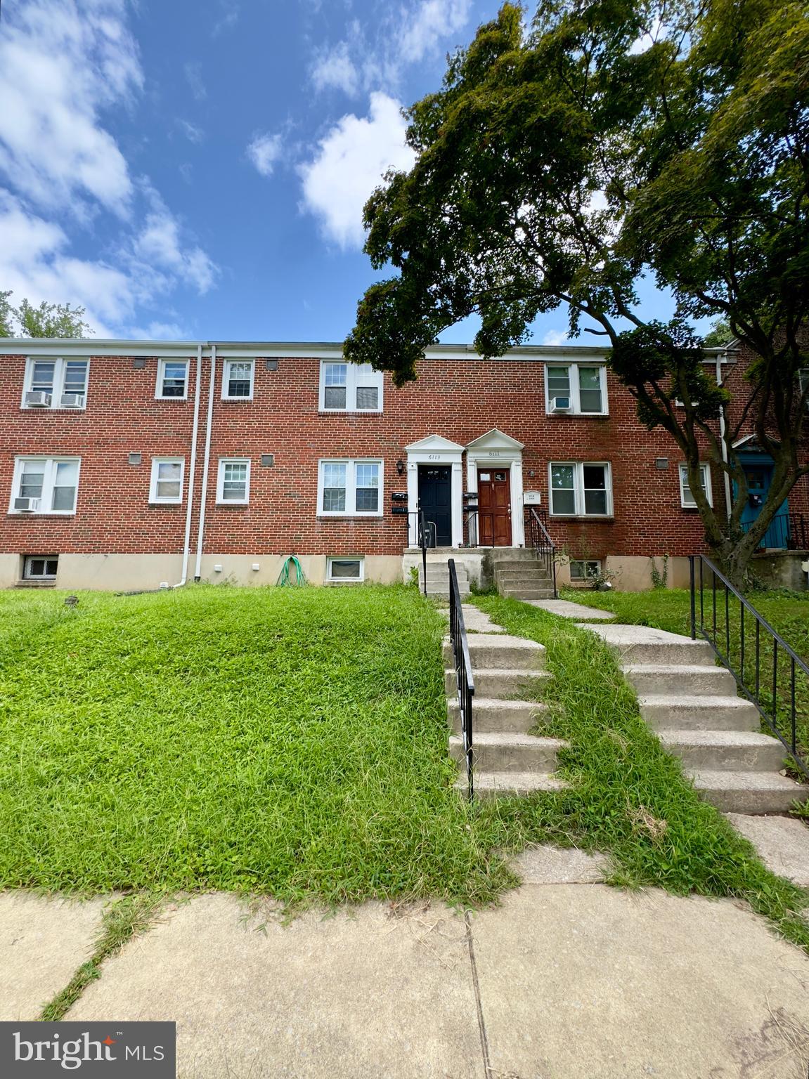 LAKE WALKER - Residential Lease