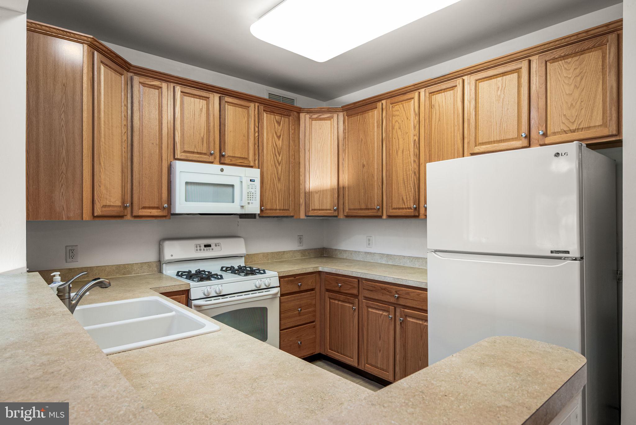 TRAD AT RIDLEY CREEK - Residential