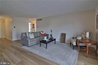 CABIN RUN ESTS - Residential