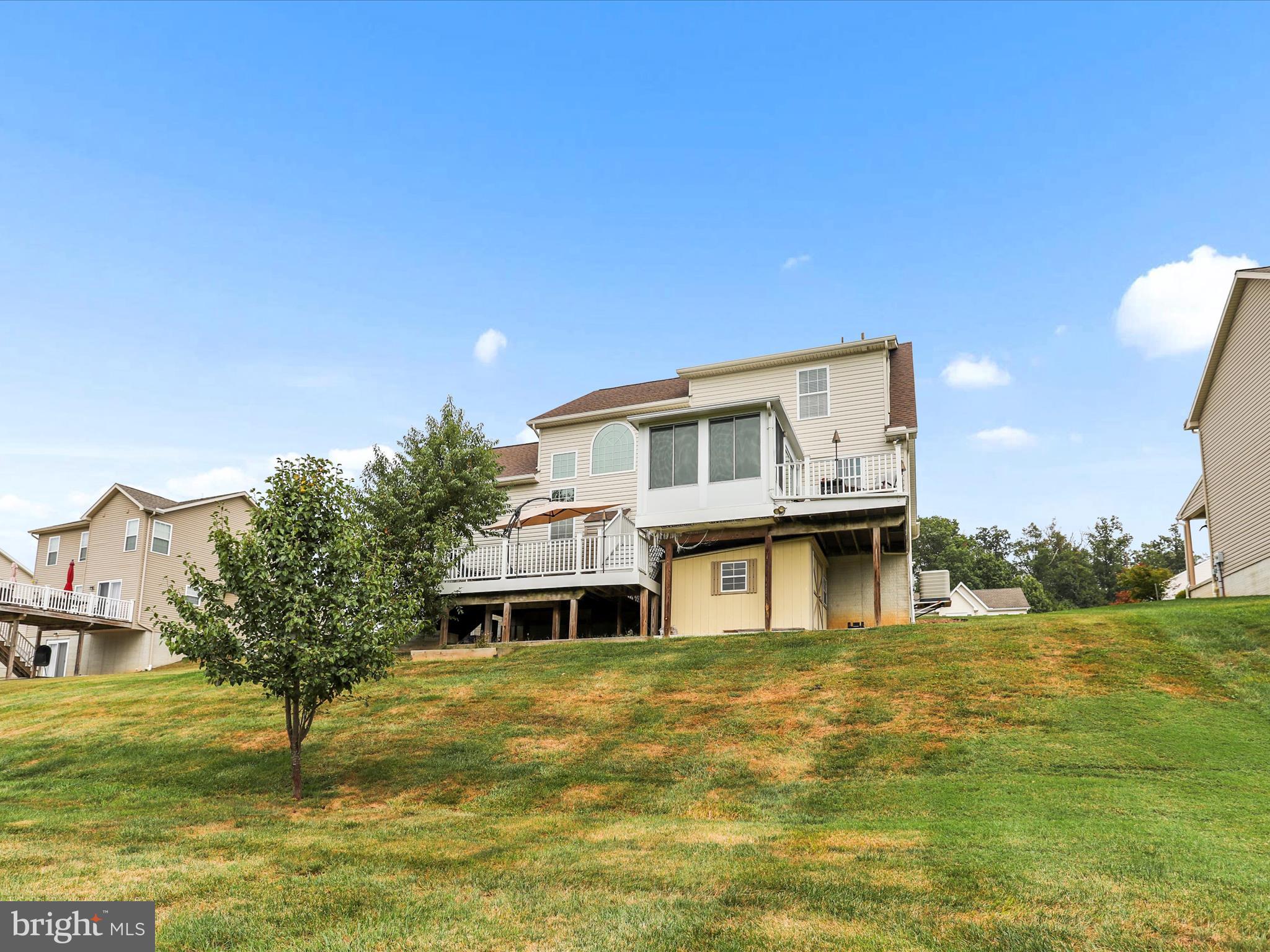 HIGH POINTE AT ROJEN FARMS - Residential