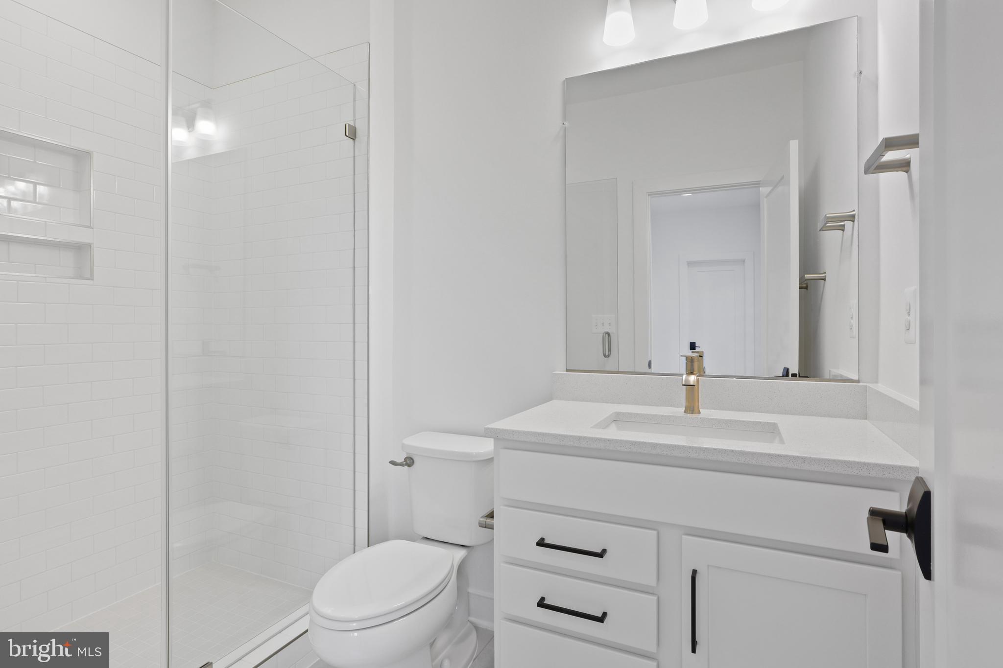 PIMMIT HILLS - Residential