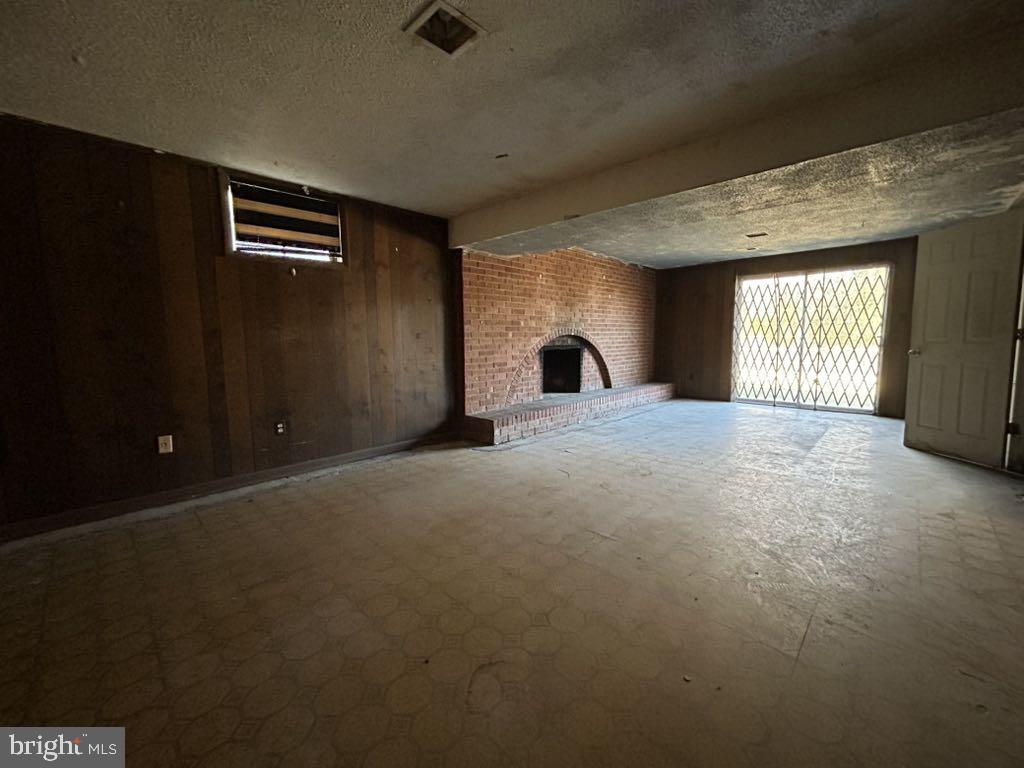 MURRAY HILL - Residential