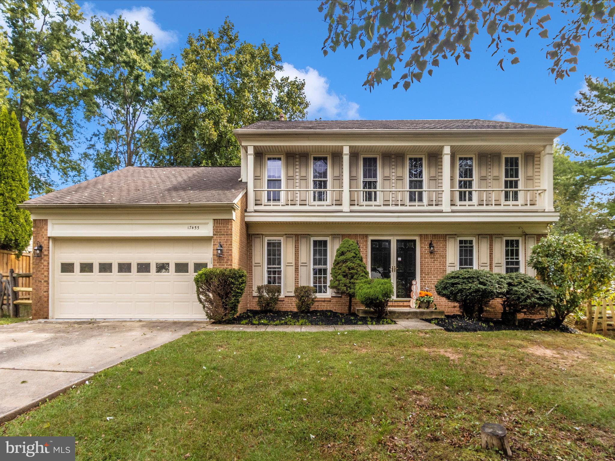 WILLIAMSBURG VILLAGE - Residential