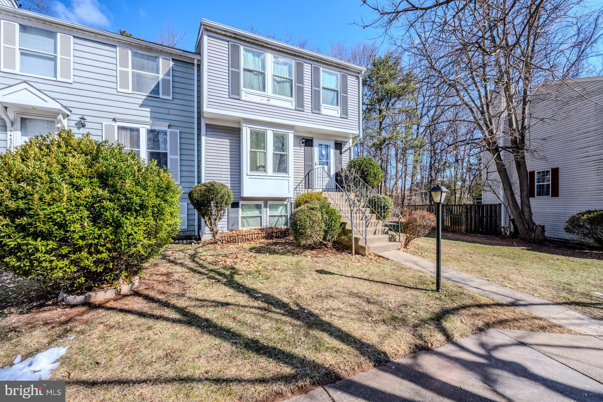 LONDON COMMONS - Residential