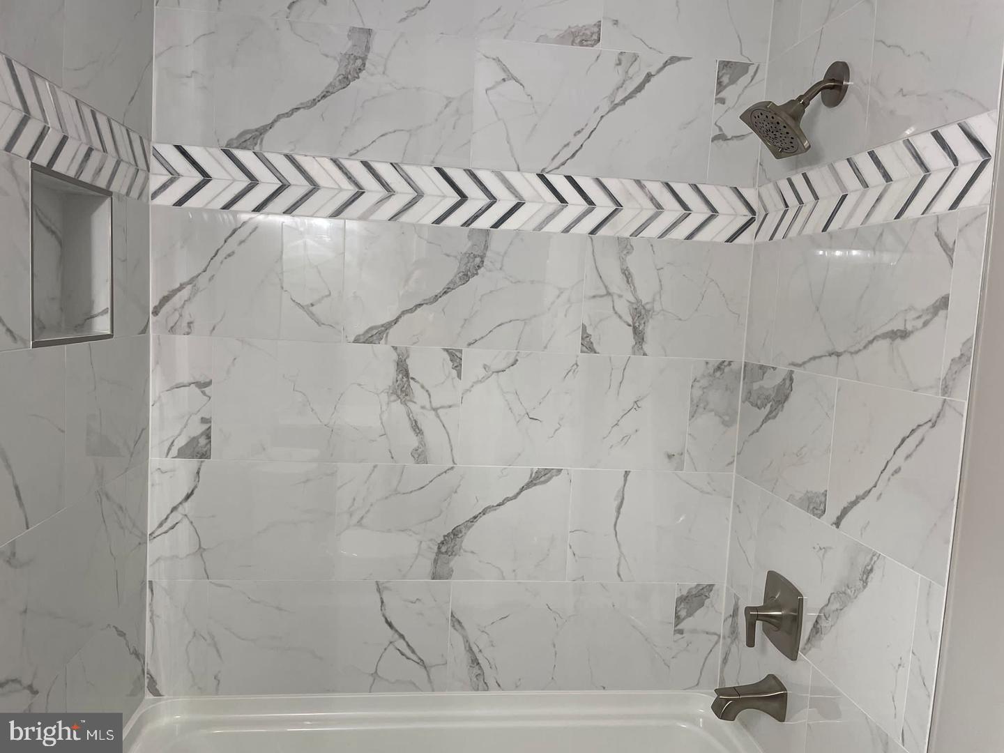 BROOKLAND HEIGHTS - Residential Lease