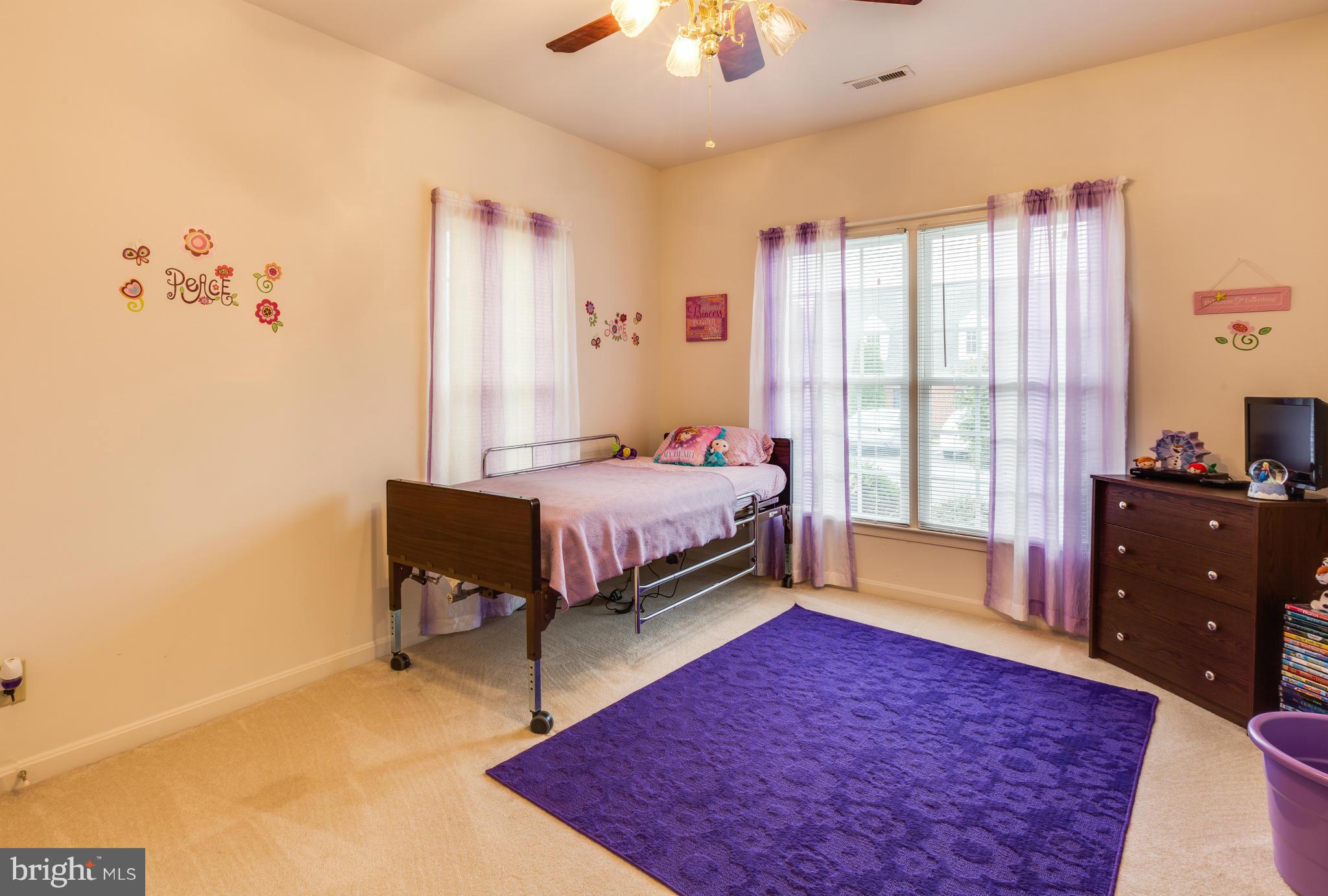 SALEM FIELDS - Residential